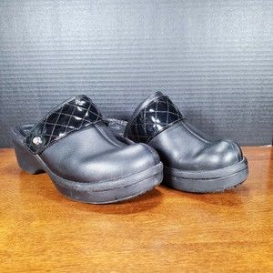 CROCS Women's Clogs Black Leather Size 10 Cobbler Quilted Strap Mules Shoes